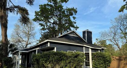 The Sapphire Retreat! Great for MCRD Parris Island and Family-Friendly