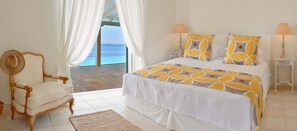 5 bedrooms, iron/ironing board, travel crib, free WiFi