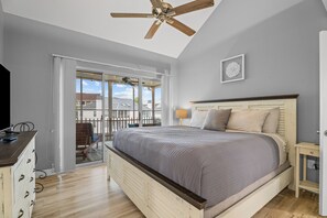 3 chambres, fer et planche à repasser, Wi-Fi gratuit, draps fournis