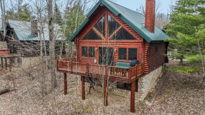 Exterior - Private 3 BR Mountain Cabin | Ski-In/Ski-Out | Sleeps 12 | Balcony Deck (Boyne City)