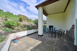 House | 2 bedrooms - Host Stay Coombe Cottage (South Molton)