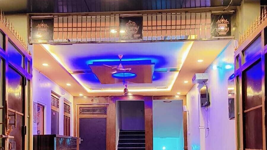 Hotel Shree Radha Rani Palace