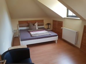 Villa | 4 bedrooms - Spacious Villa With Private Pool (Ballenstedt)