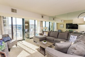 Smart-TV, Tischtennisplatte