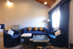 Junior Suite, Lake View | Minibar, in-room safe, iron/ironing board, free WiFi - Terra Bliss Lake Bhimtal Resort And Spa (Bhimtal)