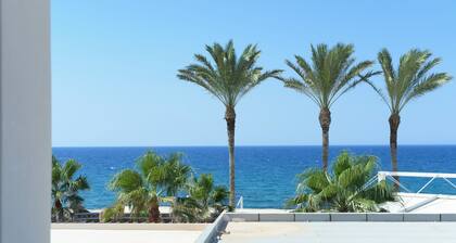 Envy SeaSide Suites