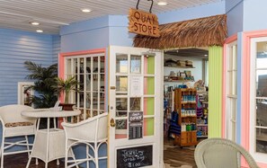 Dining - Oceanfront 3rd Floor Condo with Pool just steps from the Atlantic Ocean! Quay #301 (Ocean City)