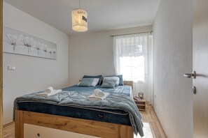 Departamento estándar, varias habitaciones (Neda Apartment In Krasno Among) | 2 habitaciones, wifi gratis y ropa de cama 