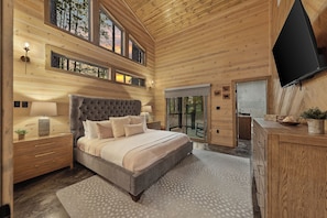 3 bedrooms, travel cot, free WiFi, bed sheets