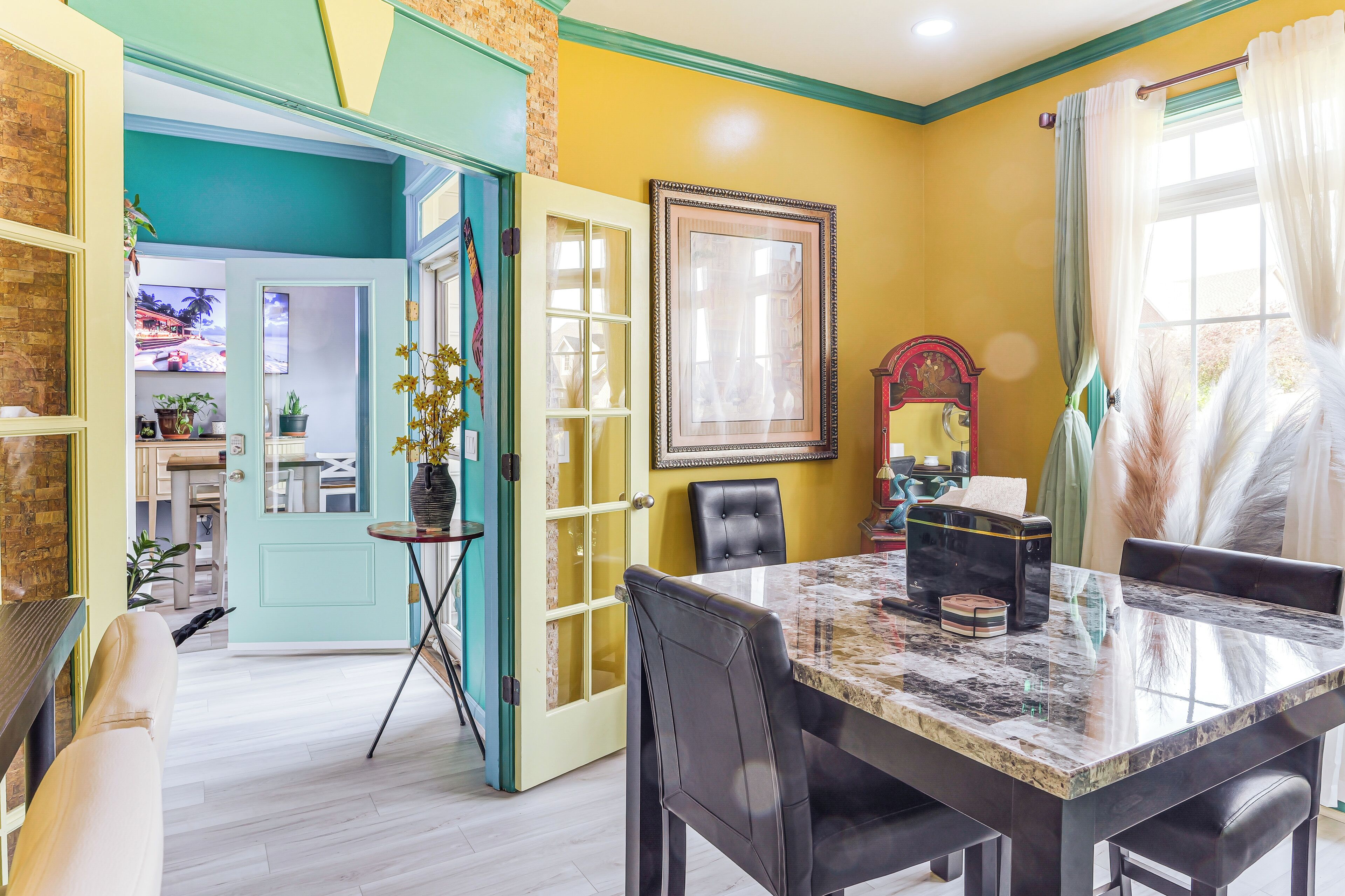 House (2 Bedrooms) | Interior