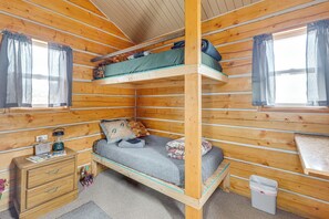 House (1 Bedroom) | Interior