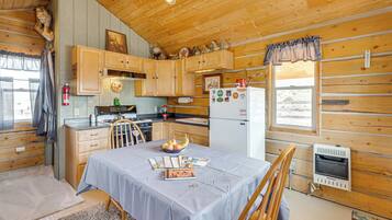House (1 Bedroom) | Interior