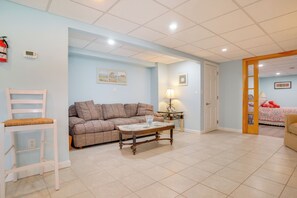 Apartment (1 Bedroom) | Interior