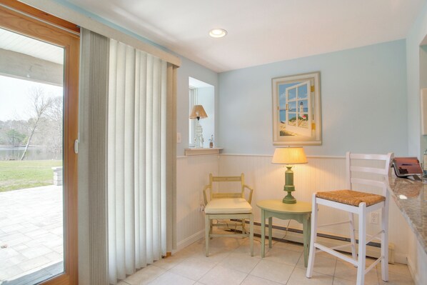 Apartment (1 Bedroom) | Interior