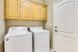 Talo (2 Bedrooms) | Sisätilat