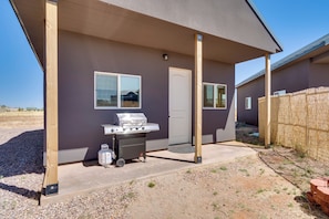 House (2 Bedrooms) | Interior