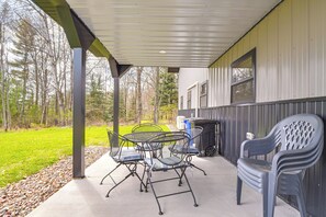 House (1 Bedroom) | Interior - Hunt, Fish & Boat: Northwoods Hideaway (Tomahawk)