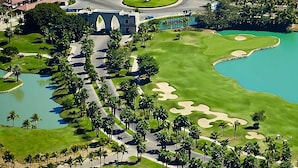 Unclassified image, 2 of 58, button - Gorgeous Condo With Pool and Balcony (Nuevo Nayarit)