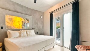 Room - Prime 5th Ave Stay - 4BR With King Beds City Views (Playa del Carmen)