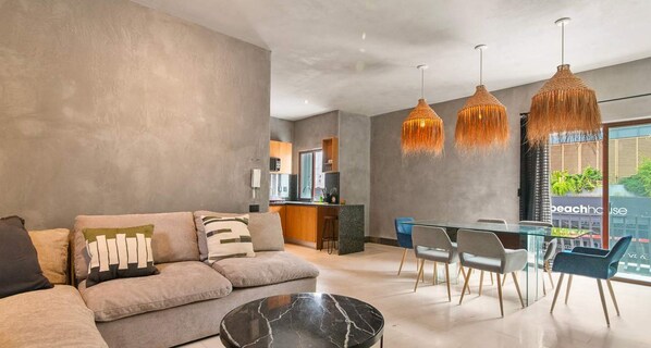 Apartment | 4 bedrooms, Internet - Prime 5th Ave Stay - 4BR With King Beds City Views (Playa del Carmen)