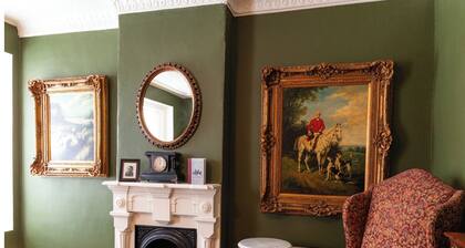 Governors Room - Historic Hotel Room