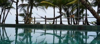 Luxury villa steps from the beach. Relax in a beautiful and almost desert beach