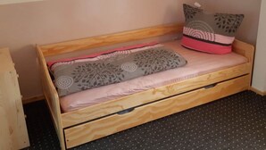 Casa | 2 quartos, individualmente mobiliados