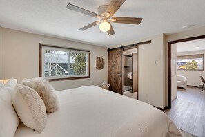 3 Schlafzimmer, Bügeleisen/Bügelbrett, Internetzugang, Bettwäsche