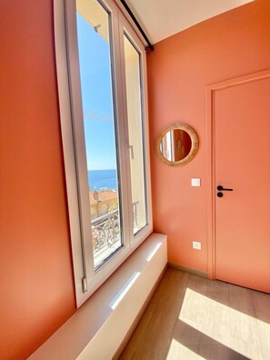 Interior - Vue mer - Monaco - clim (Cap-d'Ail)