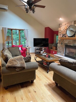 智能電視、壁爐