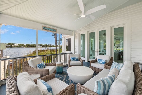 Interior - Holiday Availability! Waterfront Property on Eastern Lake! Bikes! Private Dock! (Santa Rosa Beach)