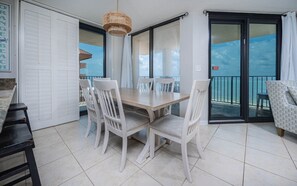 Appartement, 3 slaapkamers | Dineren