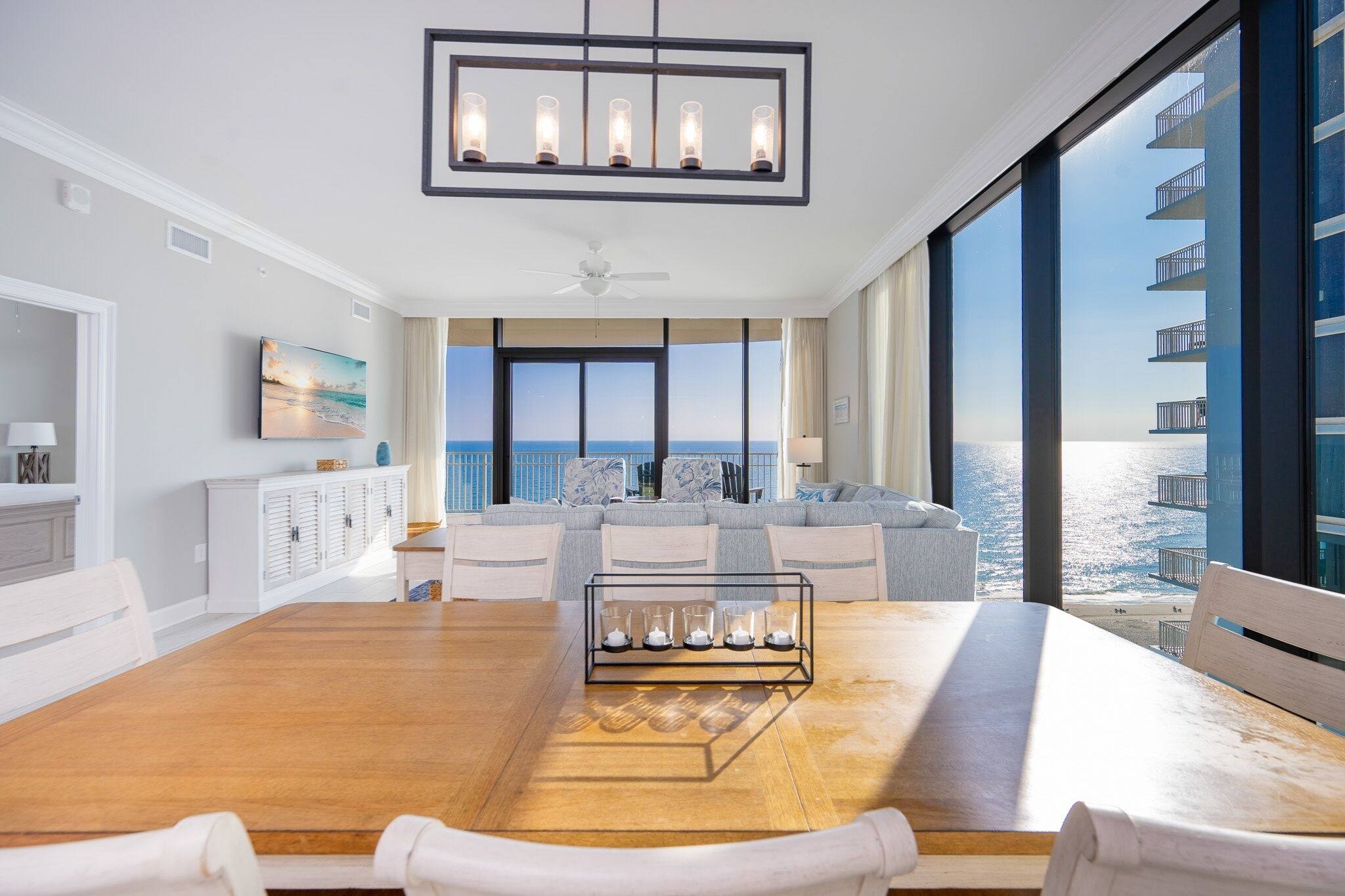 Condo, 4 Bedrooms | Dining