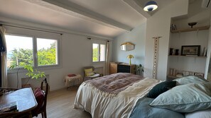 4 sovrum, strykjärn/strykbräda, wi-fi och sängkläder