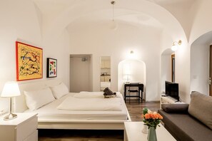1 室のベッドルーム、旅行用ベビーベッド、WiFi、ベッドシーツ
