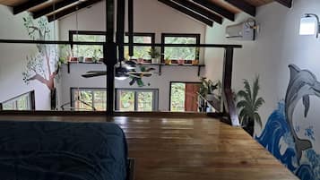 1 quarto, escrivaninha, Wi-Fi, roupa de cama