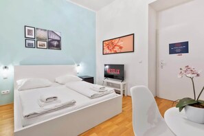 1 室 のベッドルーム、アイロン / アイロン台、旅行用ベビーベッド、WiFi