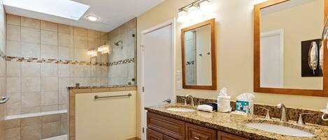 ヘアドライヤー、タオル