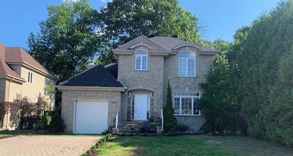 *NEW*Entire Home Spacious 3BED | 25MINS 2DT