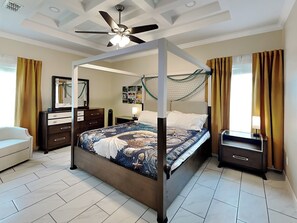 3 bedrooms, travel crib, internet, bed sheets