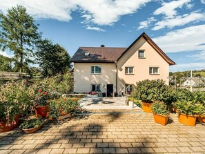 House | Exterior - Beautiful Apartment in Dornthal (Olbernhau)