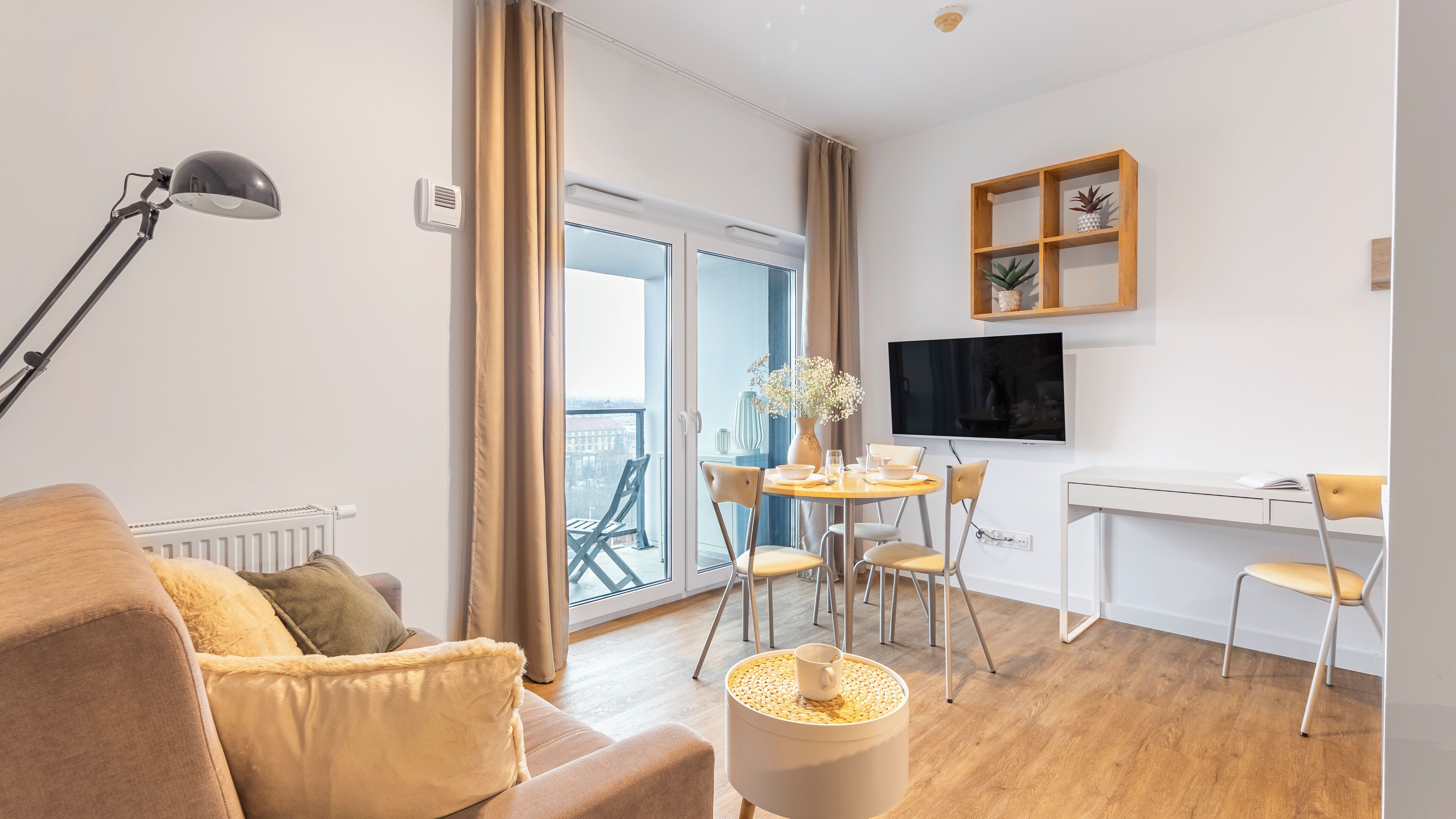 Apartament (1204) | Living area | Flat-screen TV