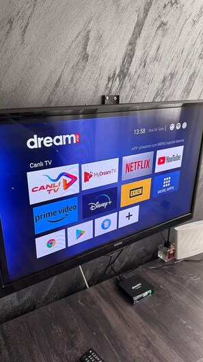 Television - EchoLoft Nişantaşı Metro Exit 2+1 Central location (Istanbul)