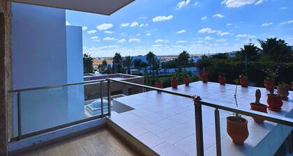 Villa de Luxe avec Piscine près de la Plage