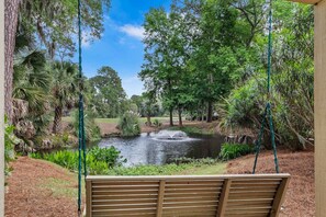 Property grounds - 2900 - Swallowtail at Sea Pines + Pool + Sleeps 8 (Hilton Head Island)