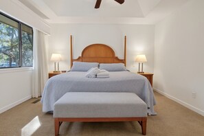 2 habitaciones, escritorio, tabla de planchar con plancha y wifi gratis 