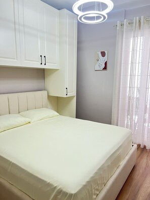 1 bedroom, iron/ironing board, free WiFi, bed sheets