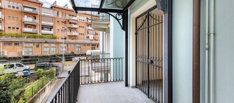 Luce Apartment with free parking