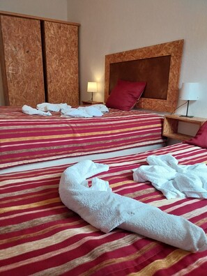 Apartment | 3 bedrooms - Huge 3 Bedrooms Balcony for 8 pax Serra Estrela (Seia)