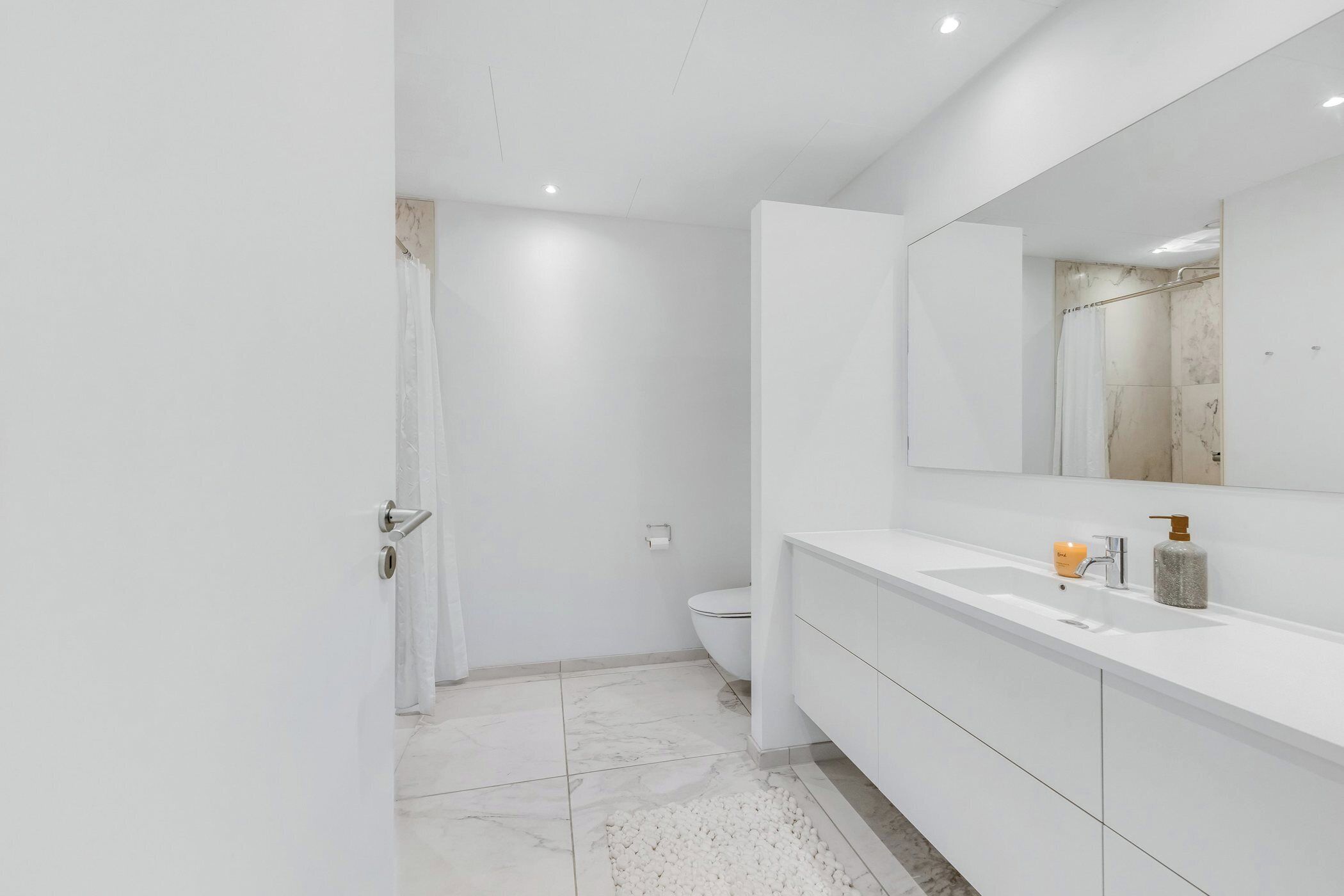 Apartment, 1 Bedroom, Smoking, Fireplace | Bathroom